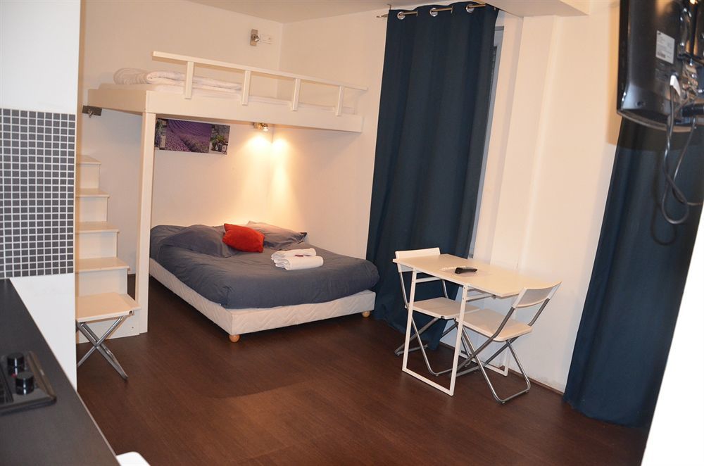 Hotel Studios Phenicio Porte De Versailles Malakoff Kültér fotó