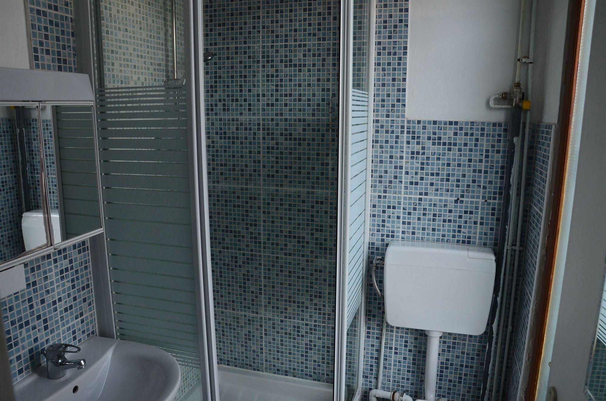 Hotel Studios Phenicio Porte De Versailles Malakoff Kültér fotó